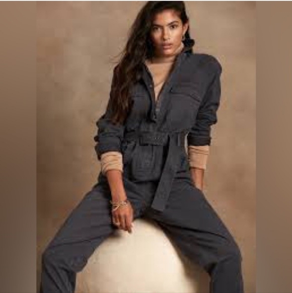 Banana Republic Pants - Banana Republic Utility Cargo Jumpsuit Size 16